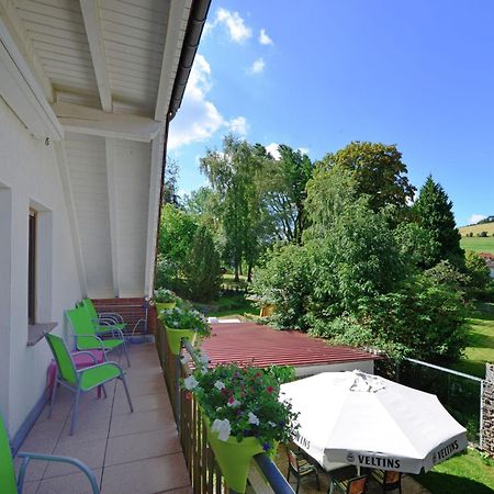 Quaint Apartment In Eimelrod Near Lake And Water Sports Willingen (Upland) Exterior foto