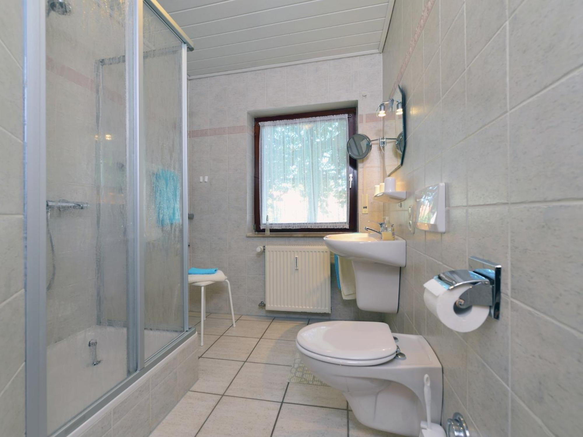 Quaint Apartment In Eimelrod Near Lake And Water Sports Willingen (Upland) Exterior foto